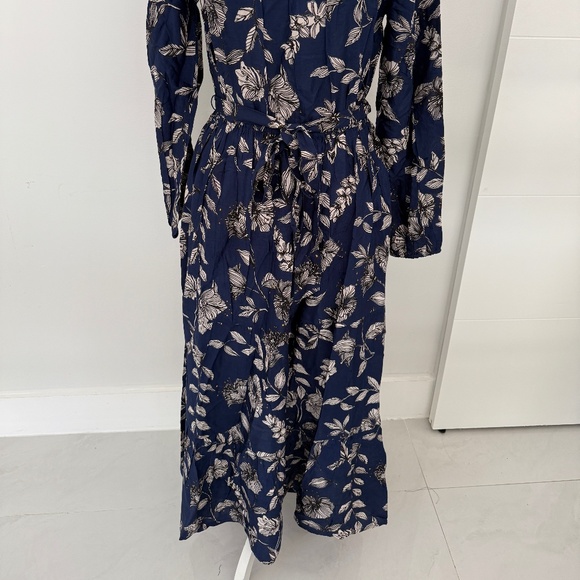 Roller Rabbit Casual Blue Floral Maxi Dress Sz M Work Brunch Cruise Wear - Picture 7 of 7